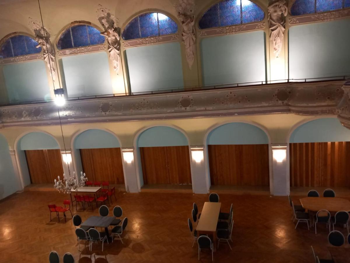 Lindenhof * Waldheim